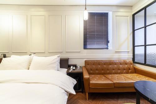 Hotel Stay 53