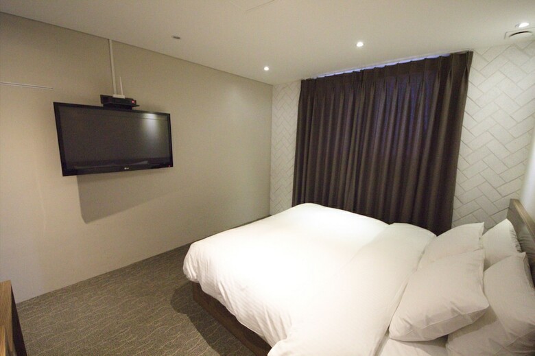 Ark Blue Hotel