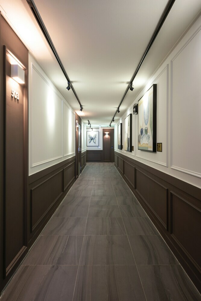 No. 25 Signature Hotel Daecheong