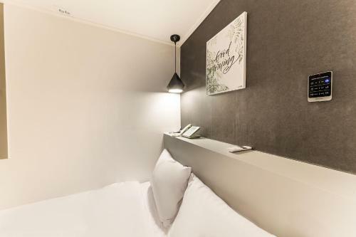 Motel Hotel Yam Sinheung Station