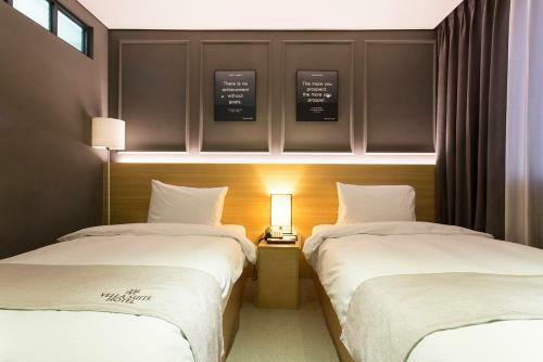 Vella Suite Hotel
