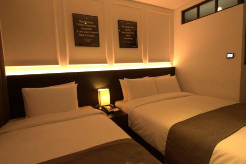 Vella Suite Hotel
