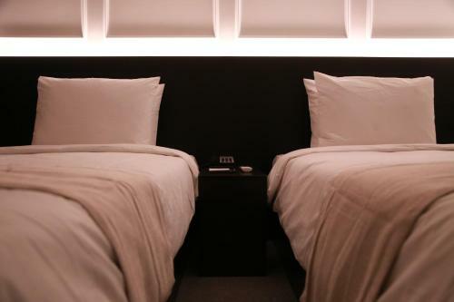 Vella Suite Hotel