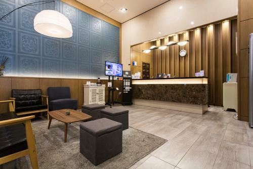 Vella Suite Hotel