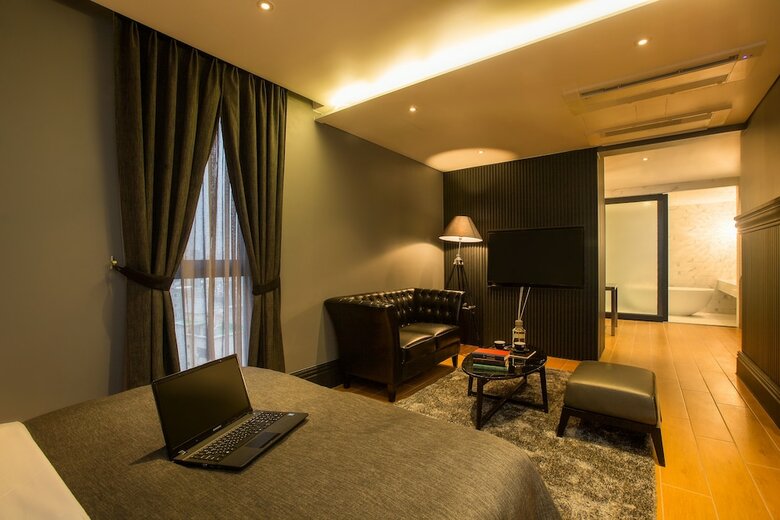 Trang Blue Hotel