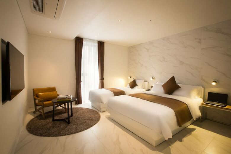 Trang Blue Hotel