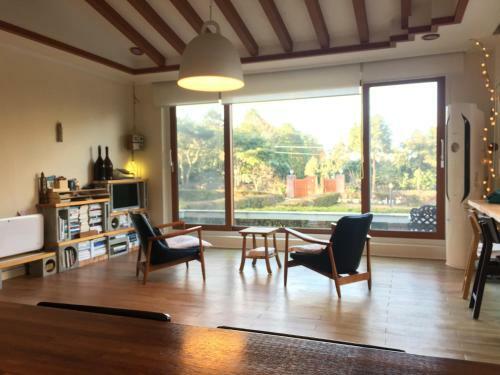 ???? ? Meditators' House