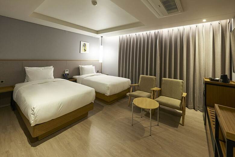Hound Hotel Yeonsan