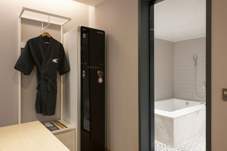 Hound Hotel Yeonsan