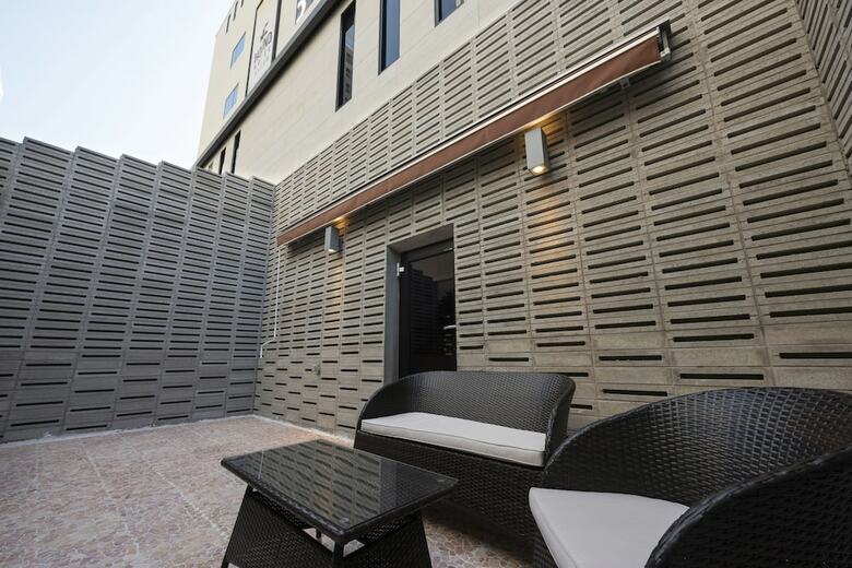Hound Hotel Yeonsan