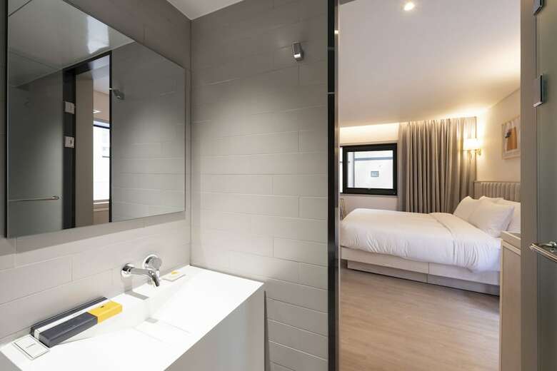 Hound Hotel Yeonsan