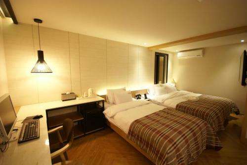 Sasang To Heaven Hotel
