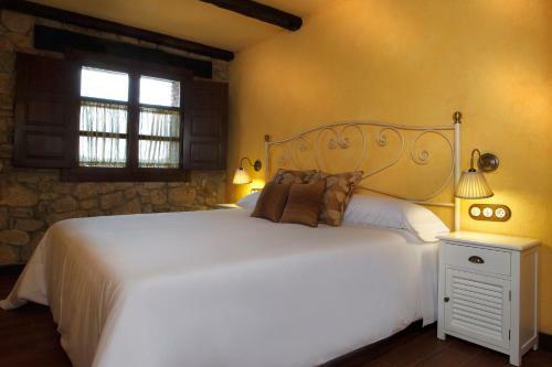 Casas Rurales Los �nades