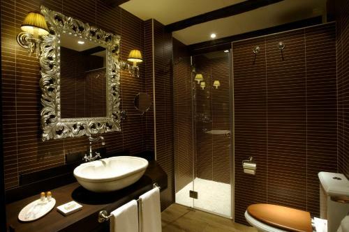 Hotel Rural Los �nades