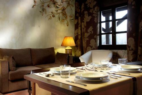 Hotel Rural Los �nades