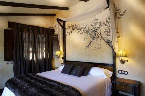 Hotel Rural Los �nades