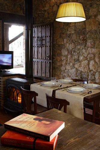Hotel Rural Los �nades