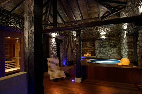 Hotel Rural Los �nades