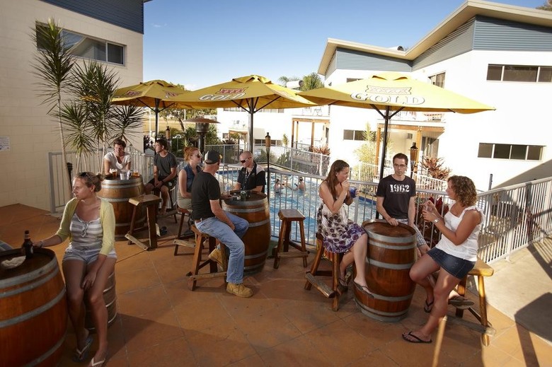 Albergue Emu�s Beach Resort