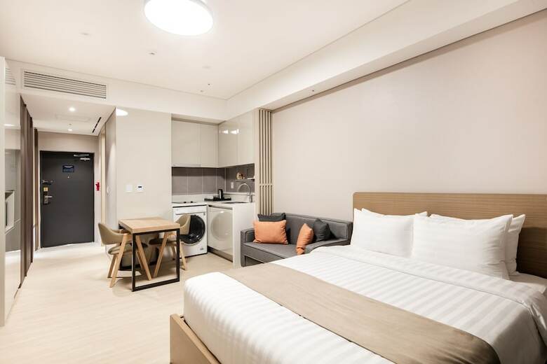 Golden Tulip Incheon Airport Hotel