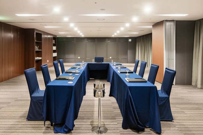 Golden Tulip Incheon Airport Hotel