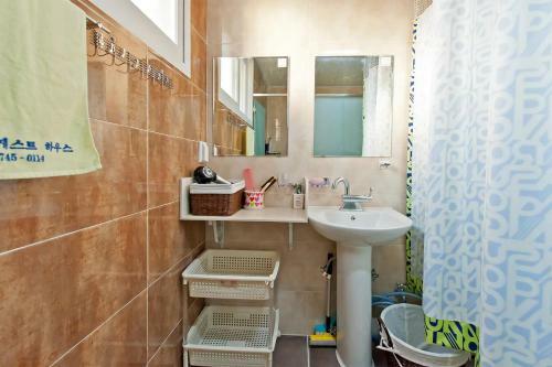 Hostal Yeo Haeng Gil Guest House