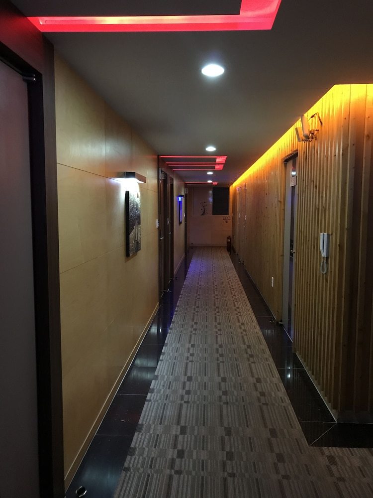 Ms Motel