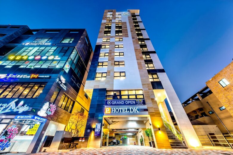 Hotel Dk