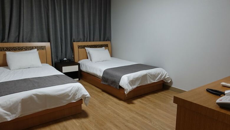 Gallery Hotel Bnb