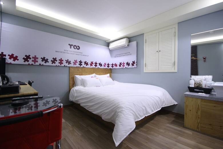 Roo Motel