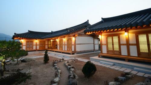 Hanok 1st Street