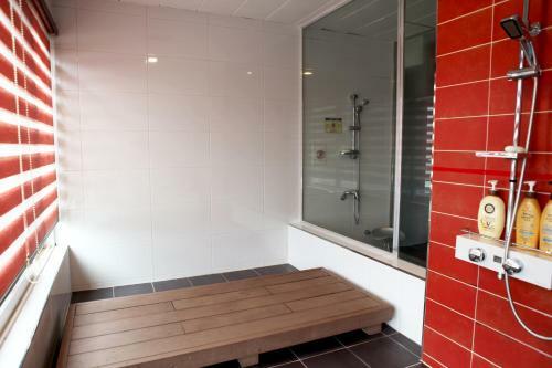 V Motel Songdo