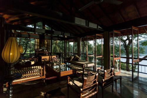 Villa The Hermitage By Edwards Collection