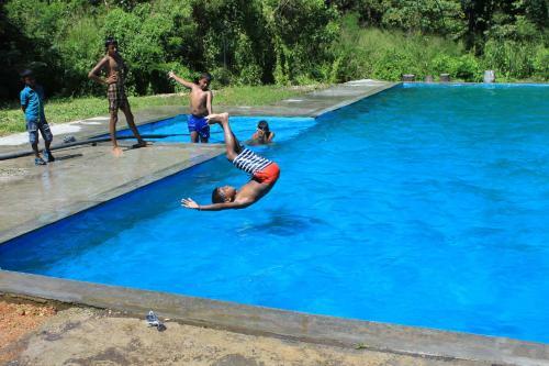 Hotel Thanjama Resort