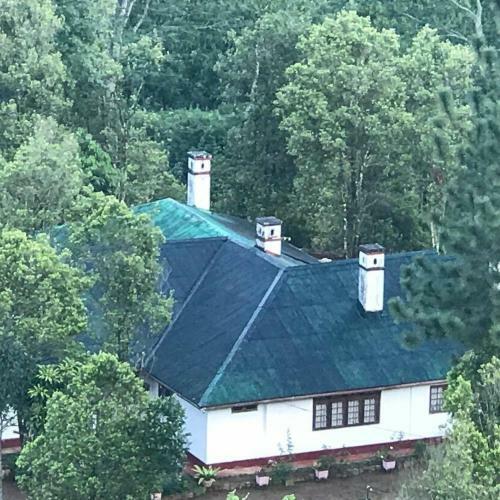 Mountain Hide Lodge