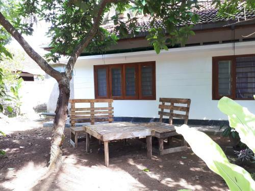Banana Garden Hotel Madiha