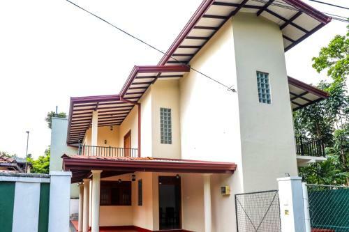 Yuli Nandas Villa - Kottawa