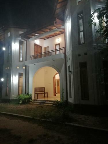 Bed & Breakfast Air Port 5 Minutes Super Clean Upul