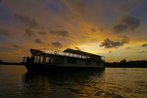 Flow By The Amber Collection - Luxury River Cruise