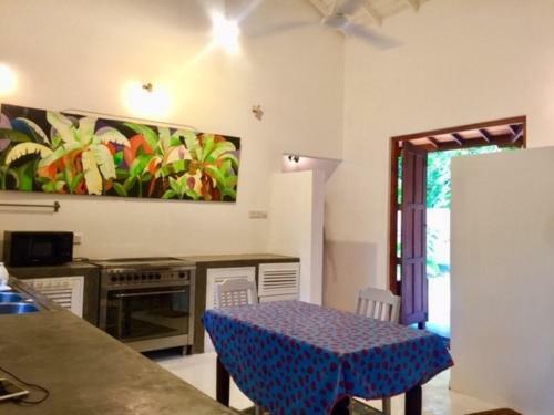 Bed & Breakfast Santoshi Villa
