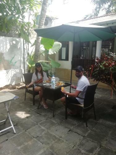 Hostal Bentota Gunas Guest House