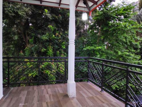 Hostal Summer Salt Hiriketiya
