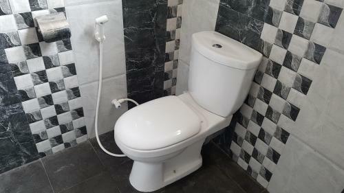 Hostal Hiriketiya Radiant House