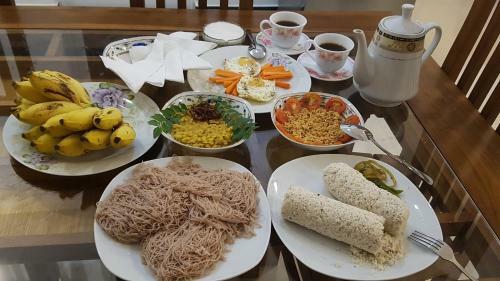 Hostal Hiriketiya Radiant House
