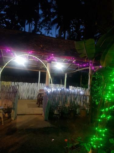 Hostal Hiriketiya Radiant House