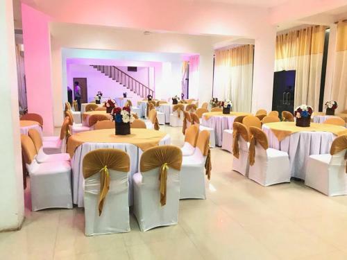 New Crystal Hill Hotel