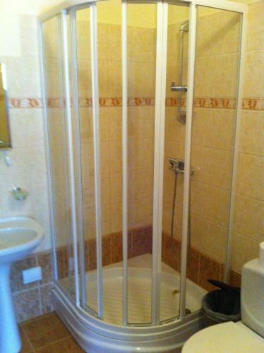 Hostal Guest House Guba