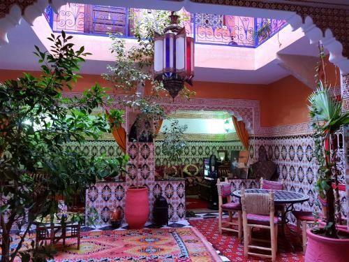 Bed & Breakfast Riad Konouz