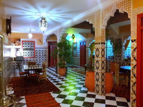 Bed & Breakfast Riad Konouz