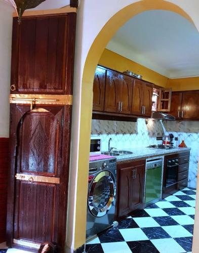 Bed & Breakfast Riad Konouz